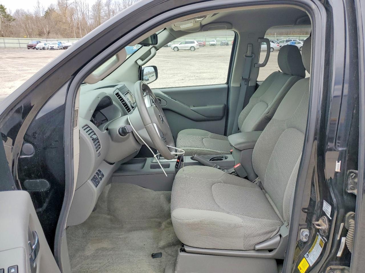 2013 NISSAN Frontier
