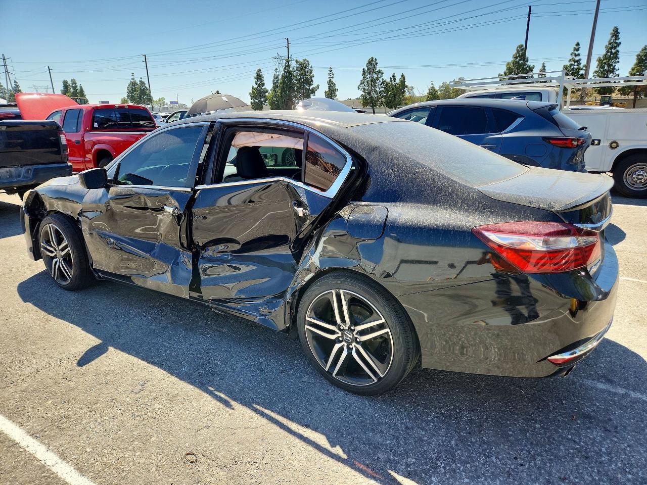 2017 HONDA ACCORD