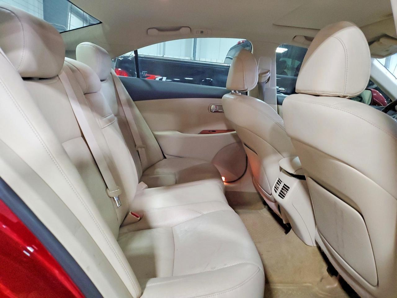2011 LEXUS ES 350