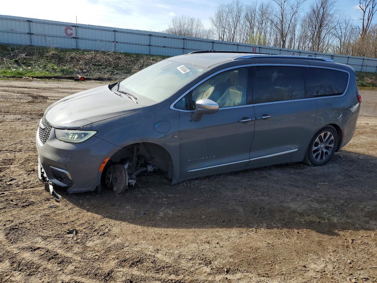 2021 CHRYSLER Pacifica