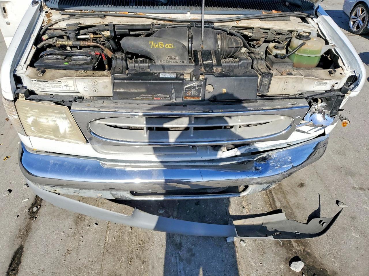 1999 FORD Econoline E350