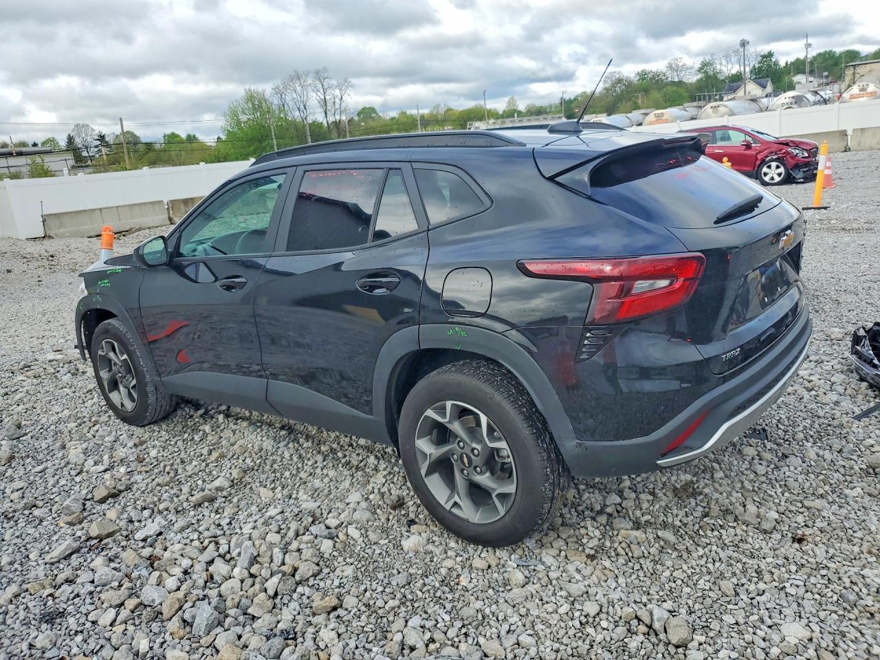 2025 CHEVROLET TRAX