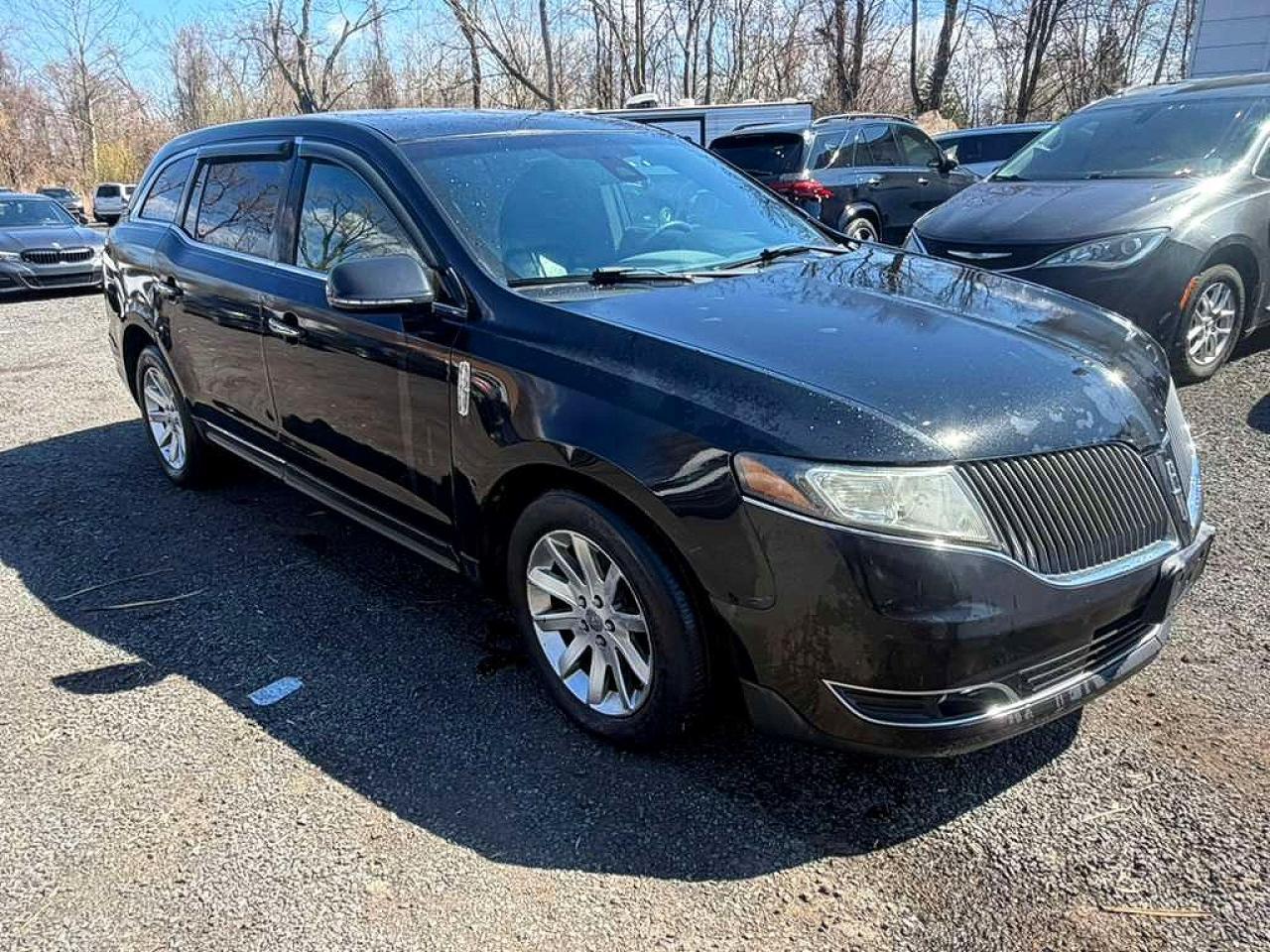 2013 LINCOLN MKT