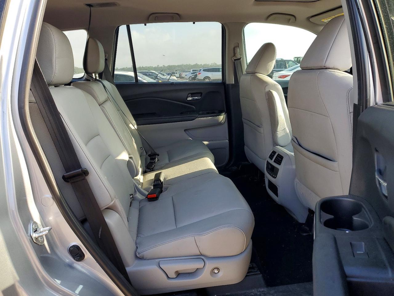 2022 HONDA PILOT