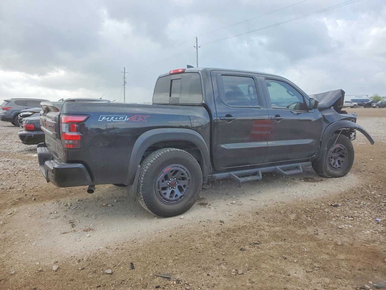 2025 NISSAN Frontier
