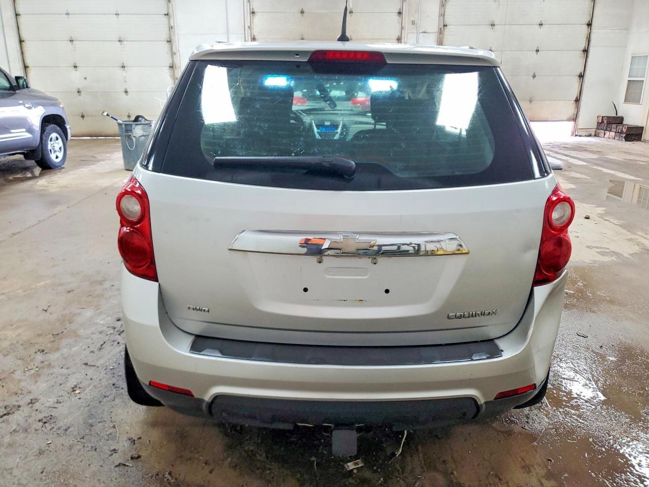 2011 CHEVROLET EQUINOX