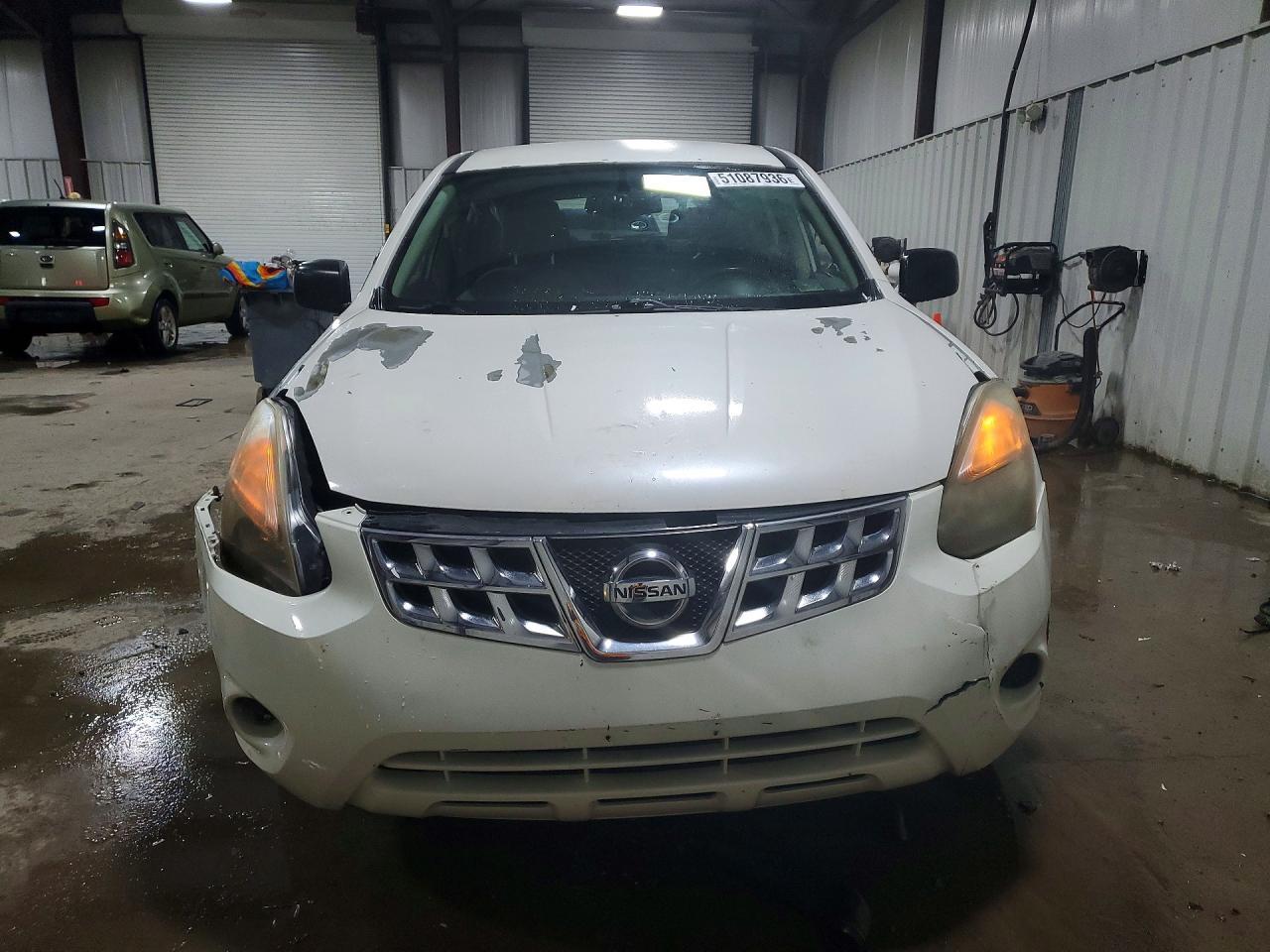 2014 NISSAN ROGUE
