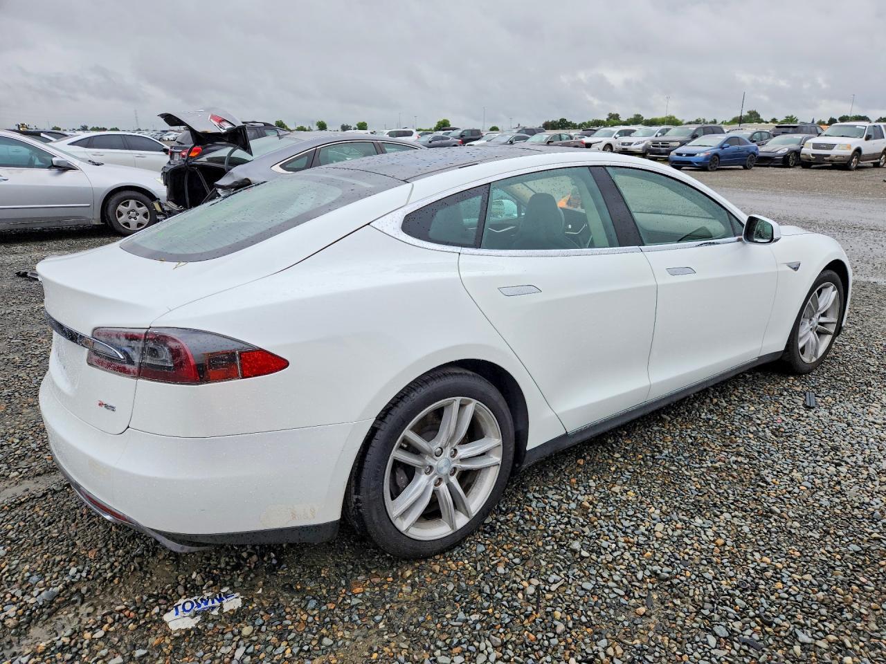 2013 TESLA MODEL S