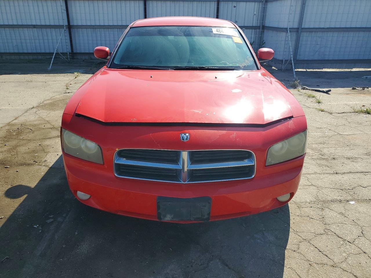 2010 DODGE CHARGER