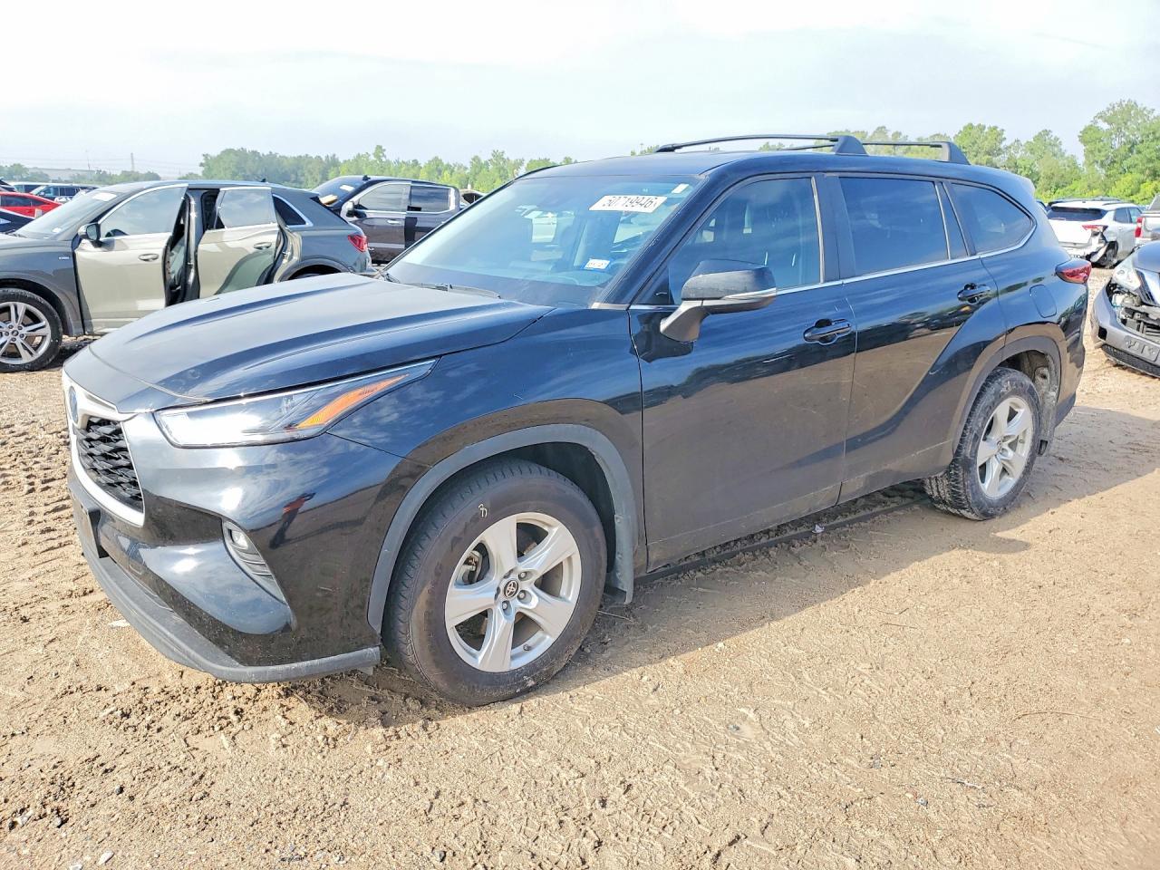 2023 TOYOTA Highlander Hybrid