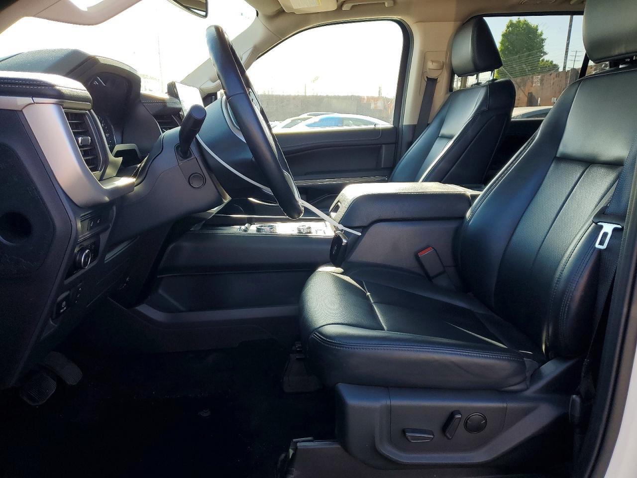 2024 FORD Expedition
