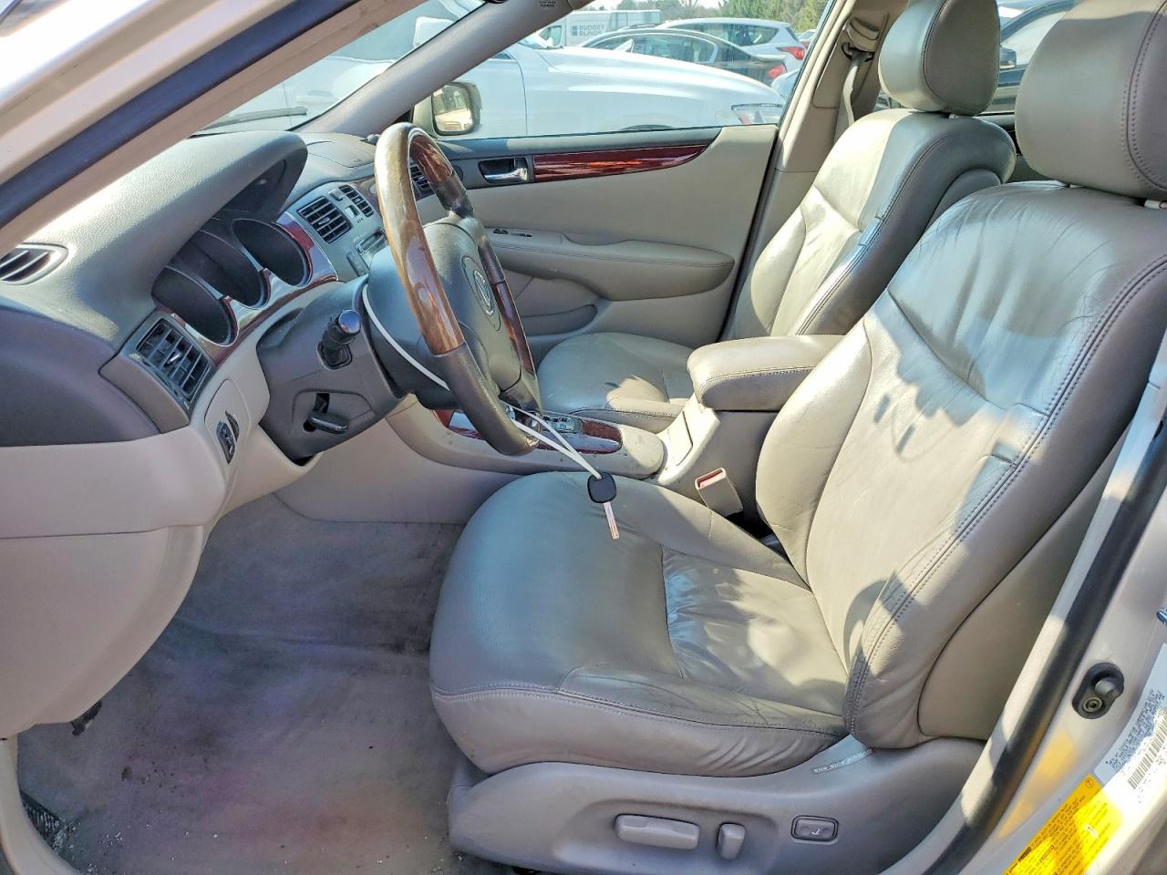 2002 LEXUS Es 300