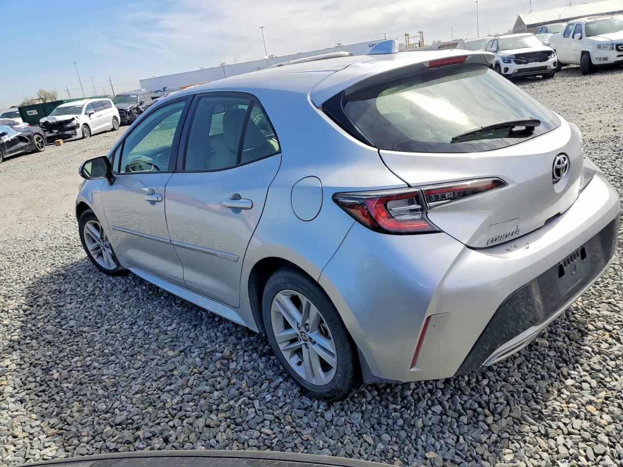 2022 TOYOTA COROLLA