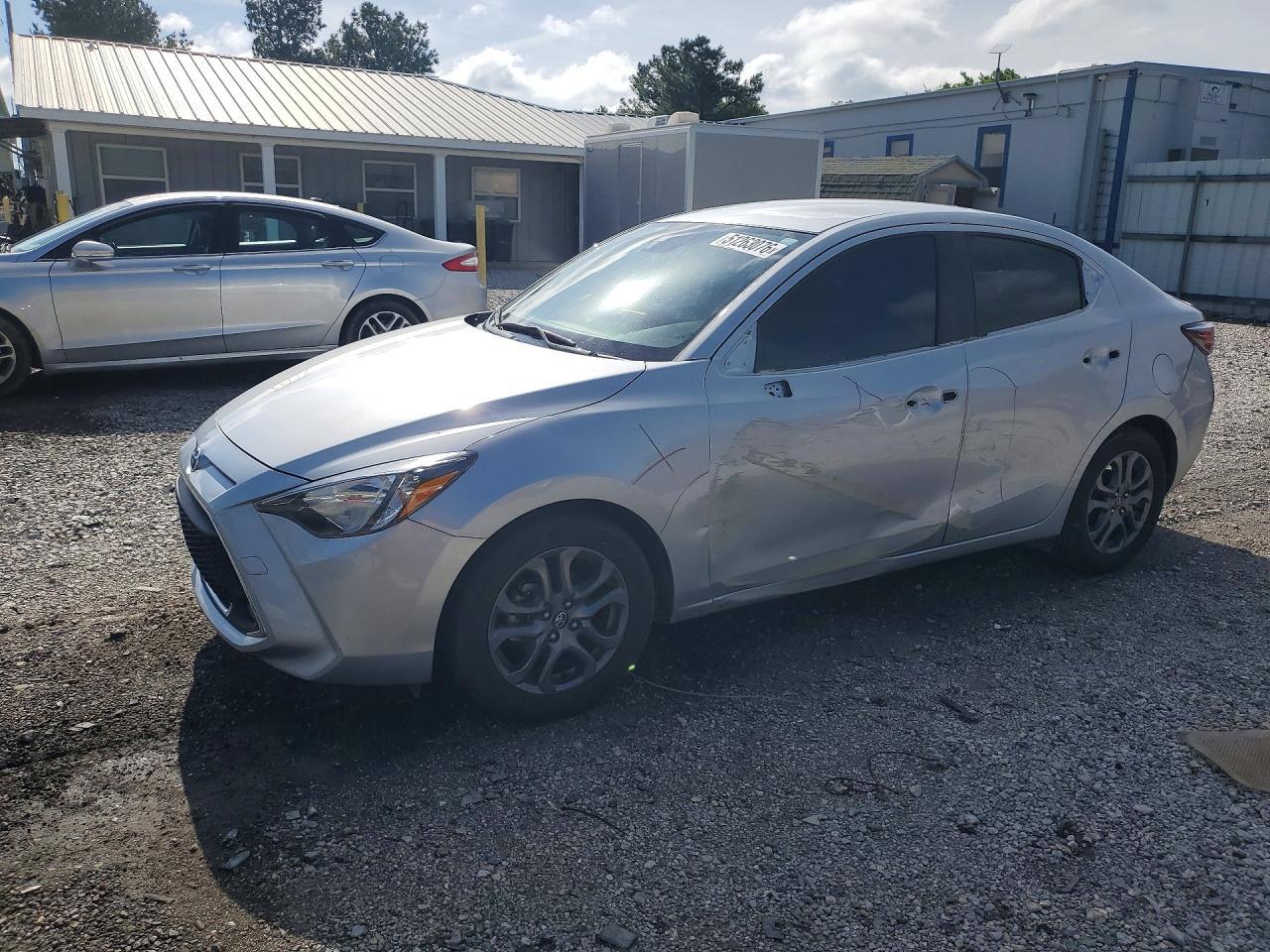 2019 TOYOTA YARIS