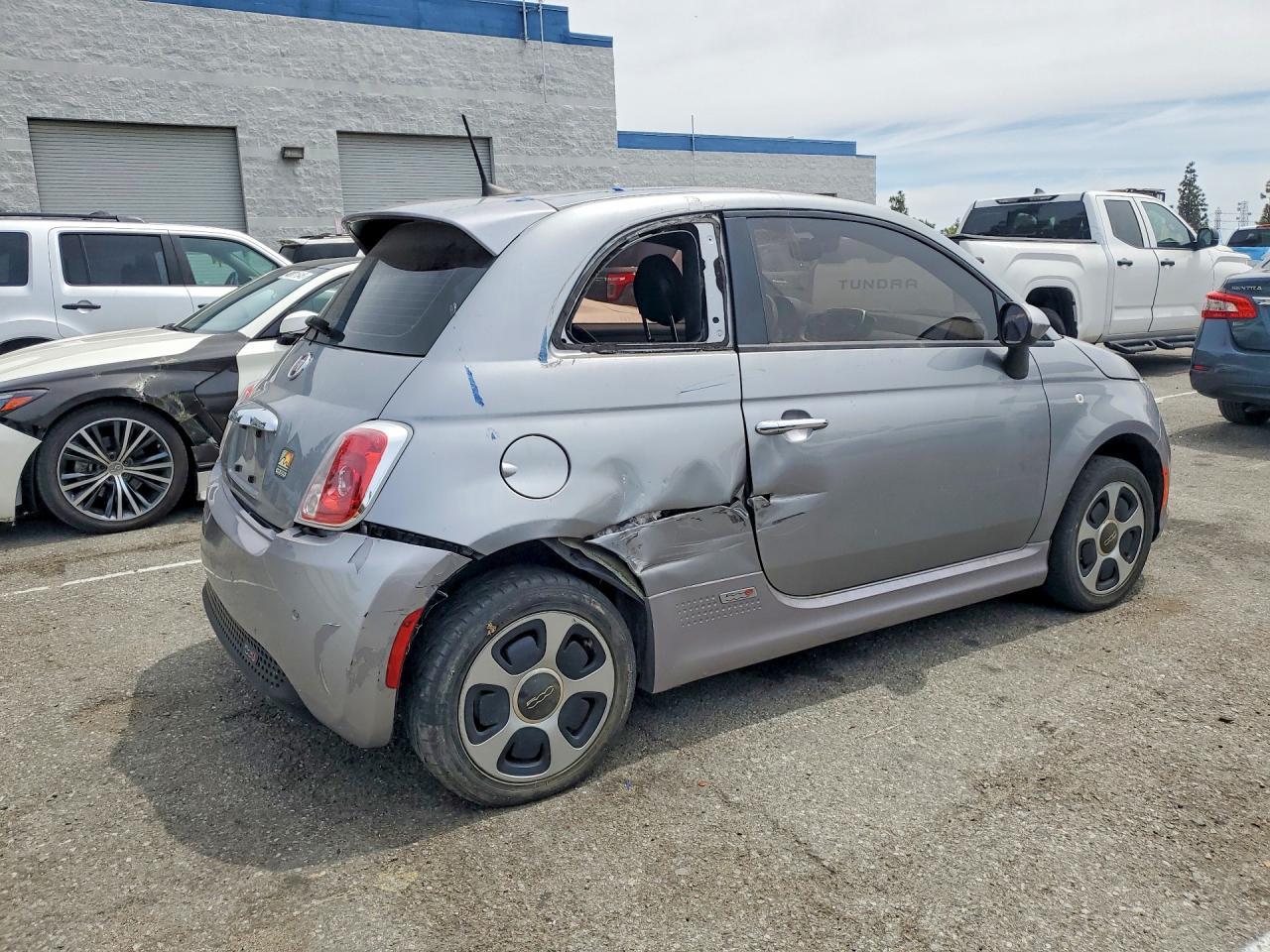 2016 FIAT 500
