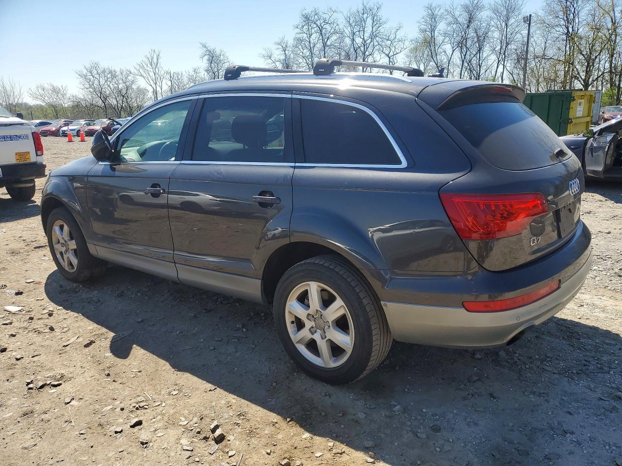 2011 AUDI Q7