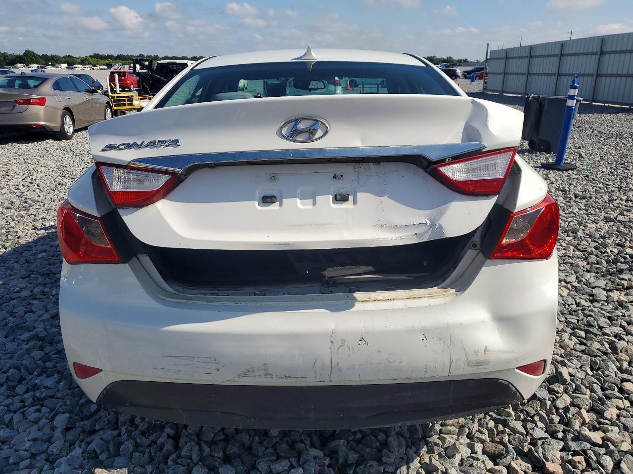 2014 HYUNDAI SONATA