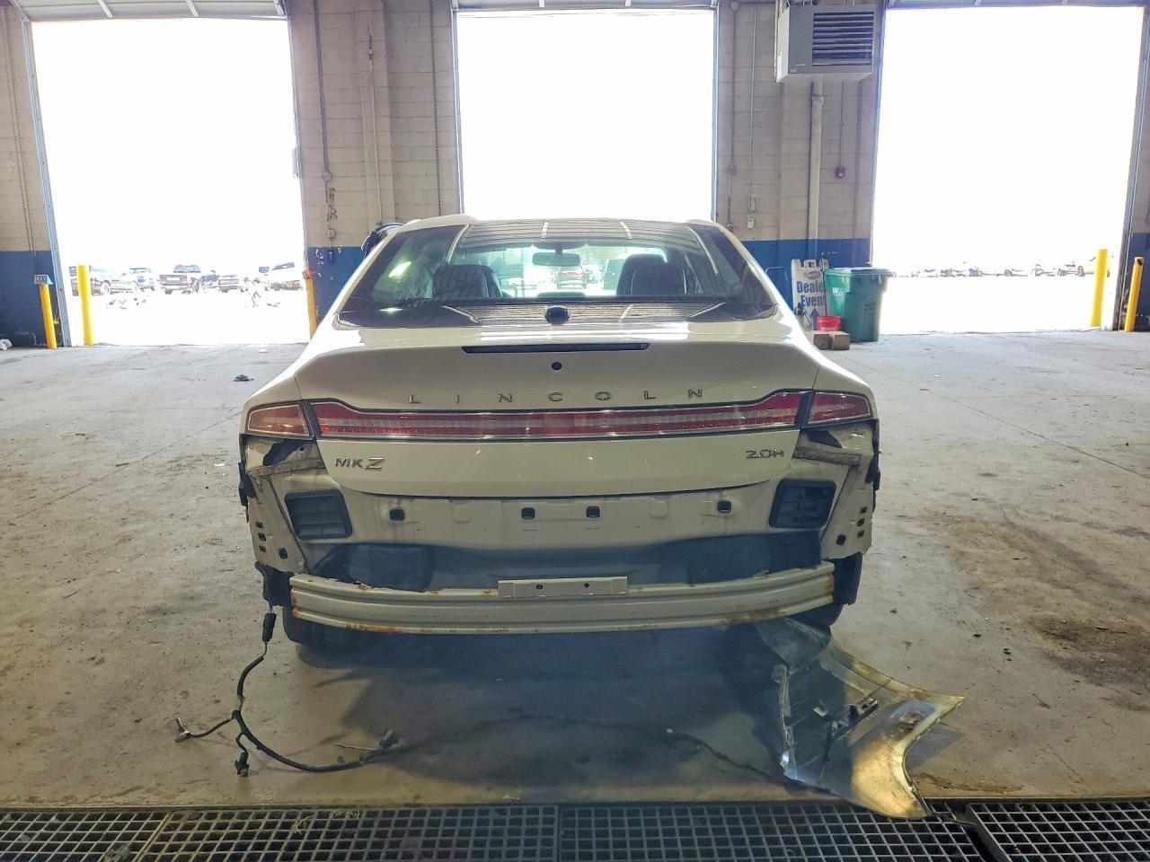2016 LINCOLN MKZ