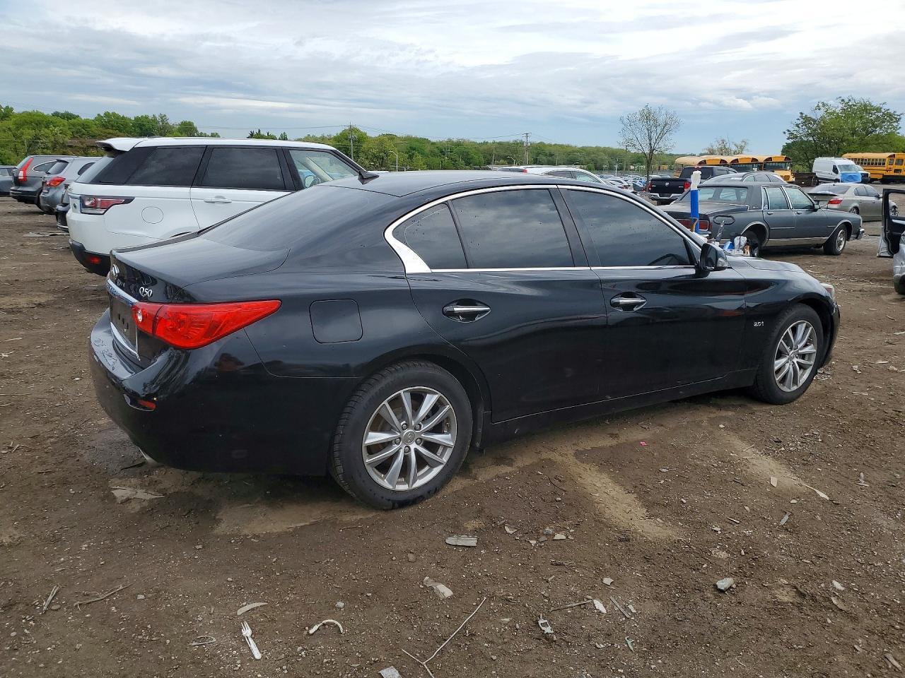 2017 INFINITI Q50