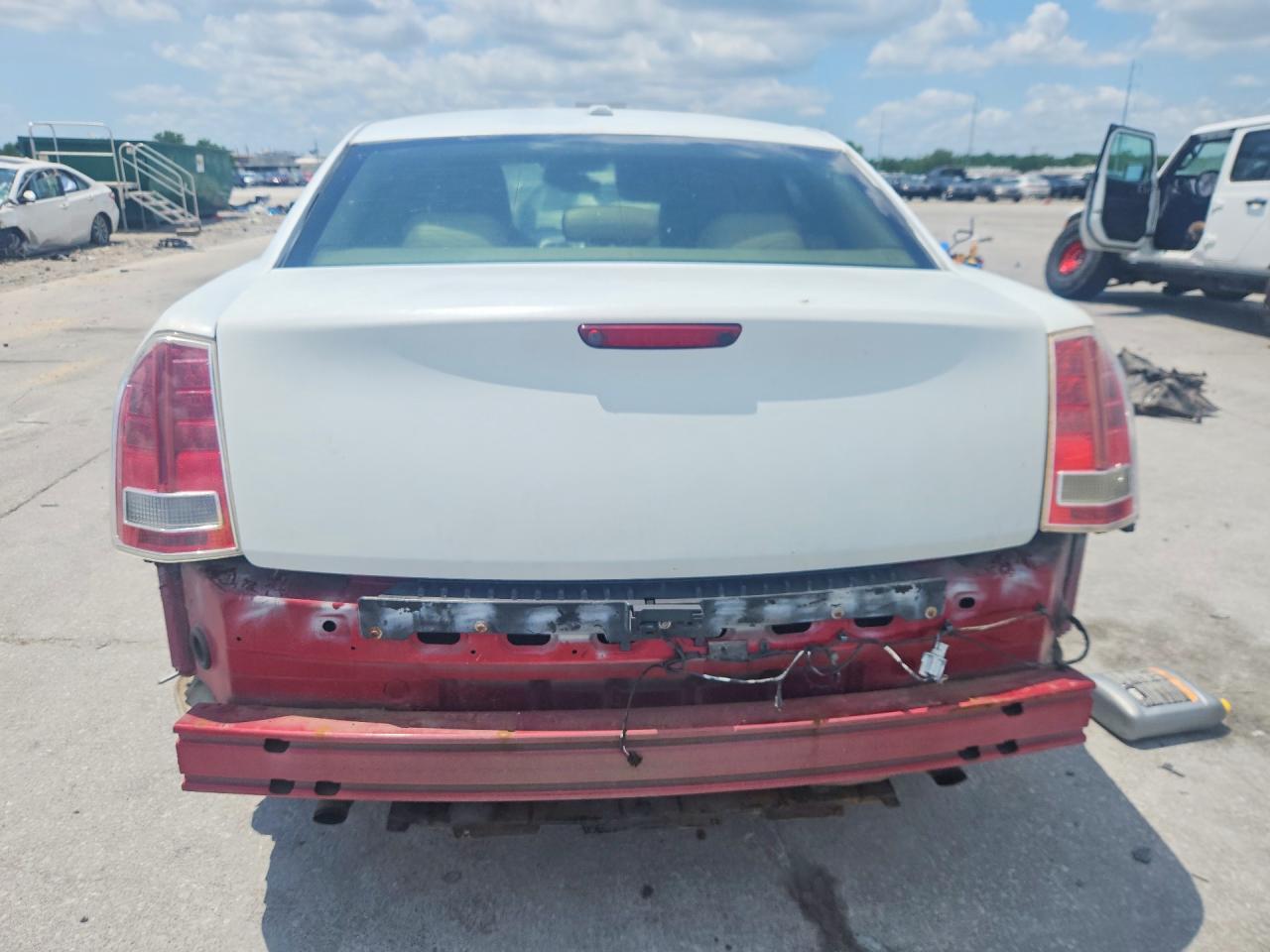 2012 CHRYSLER 300