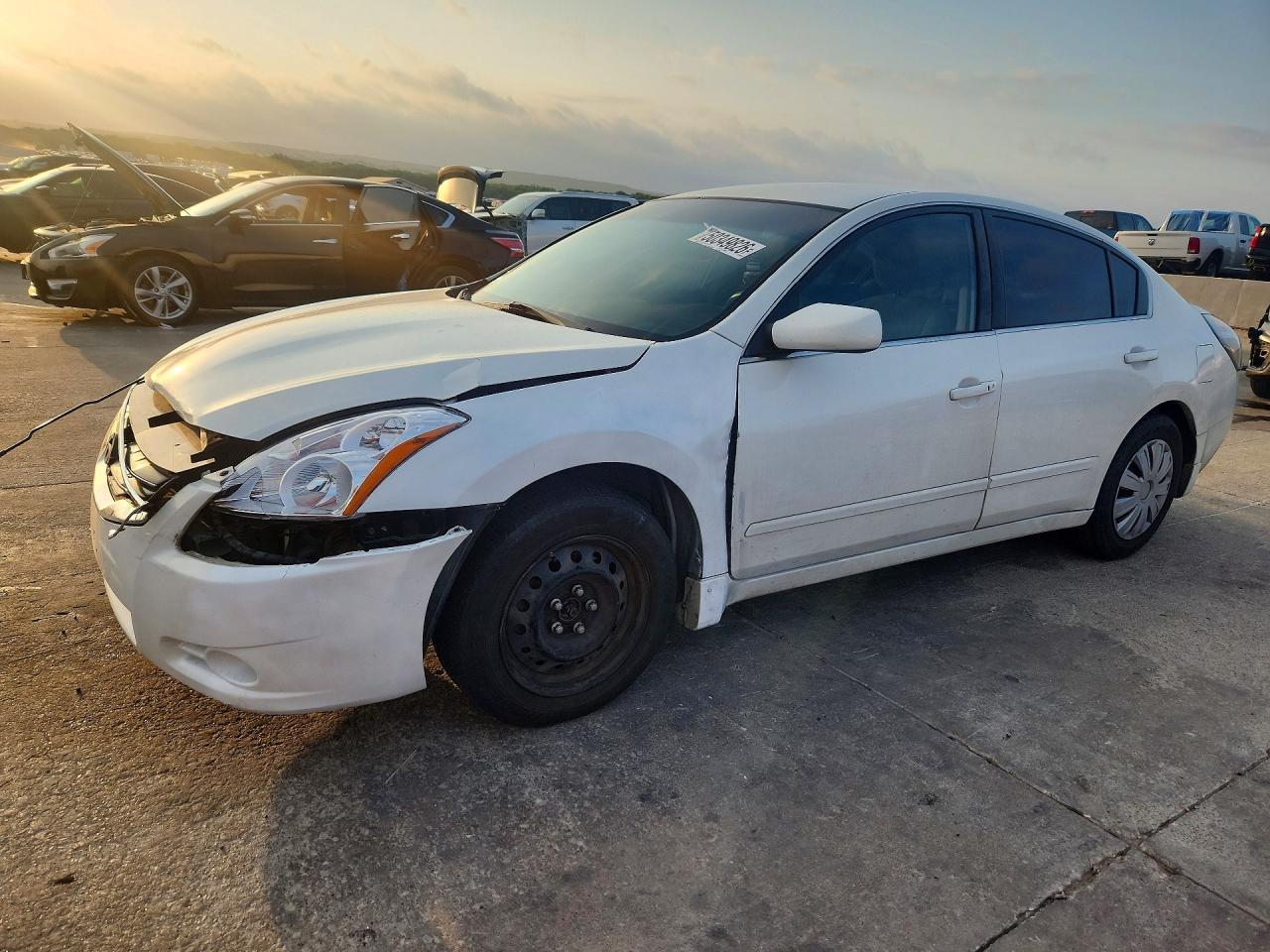 2010 NISSAN ALTIMA