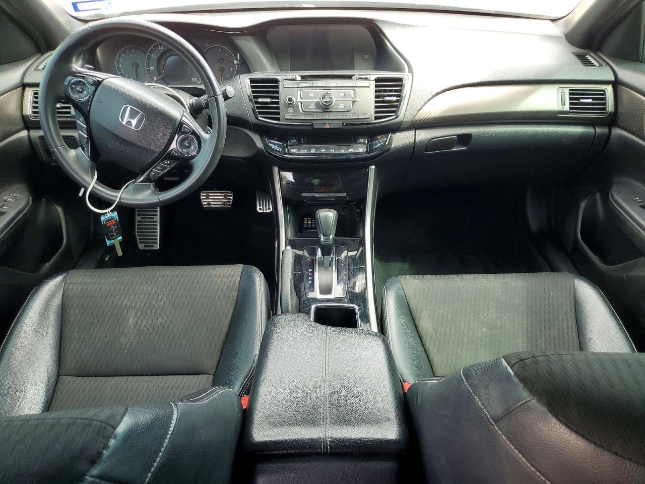 2017 HONDA ACCORD