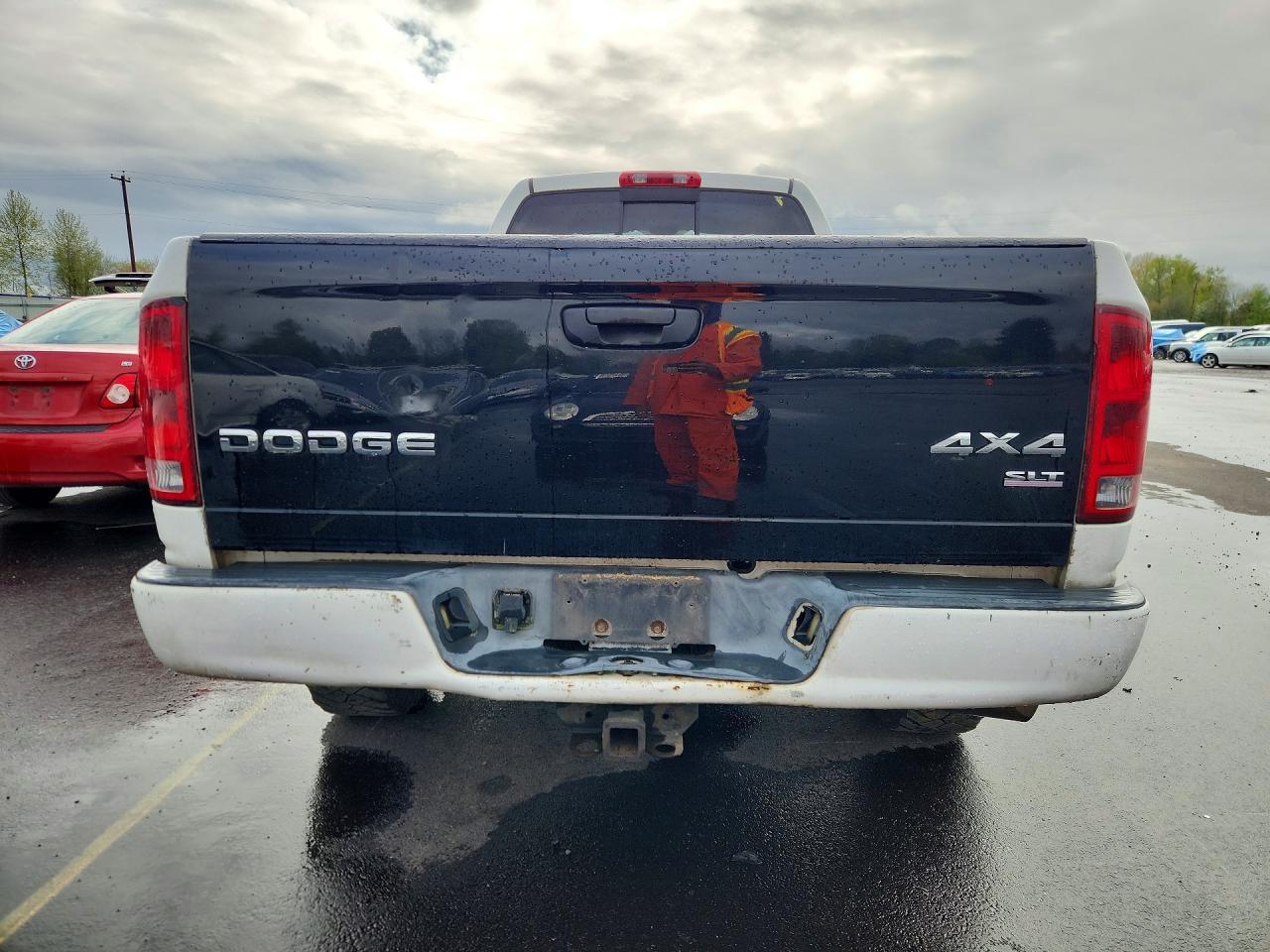 2004 DODGE Ram 3500