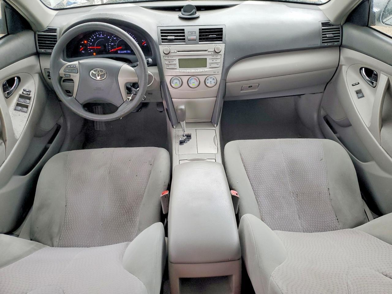 2011 TOYOTA CAMRY
