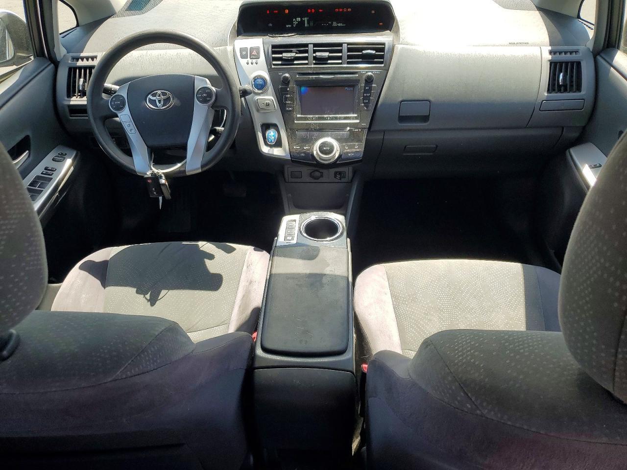 2012 TOYOTA PRIUS V