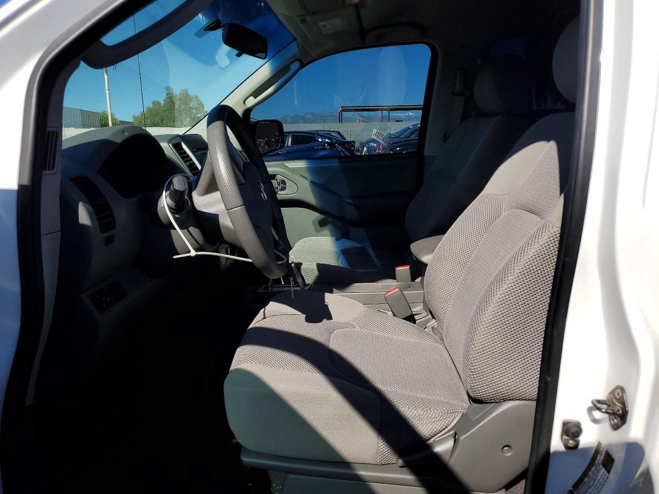 2009 NISSAN Frontier