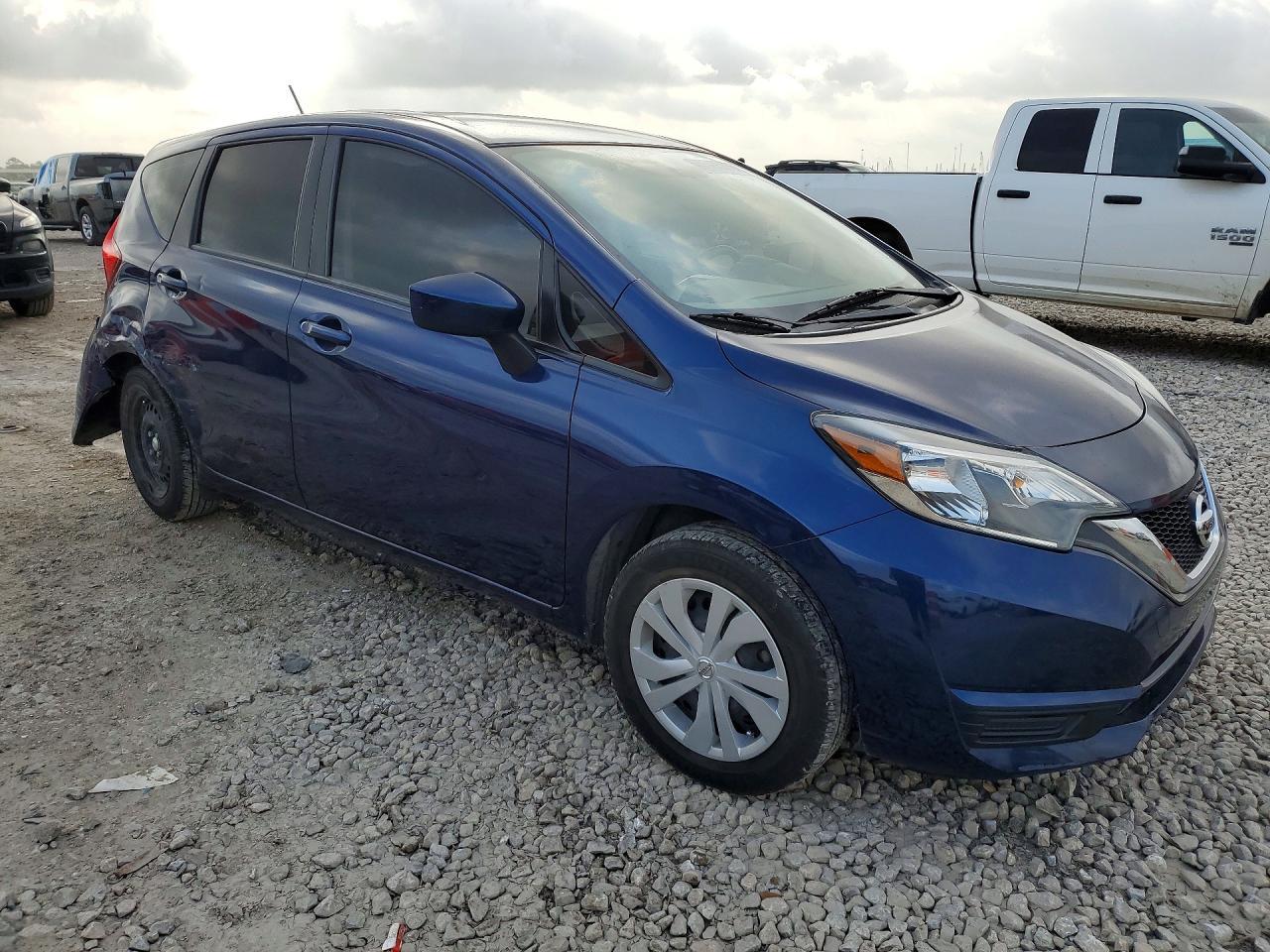 2018 NISSAN Versa Note