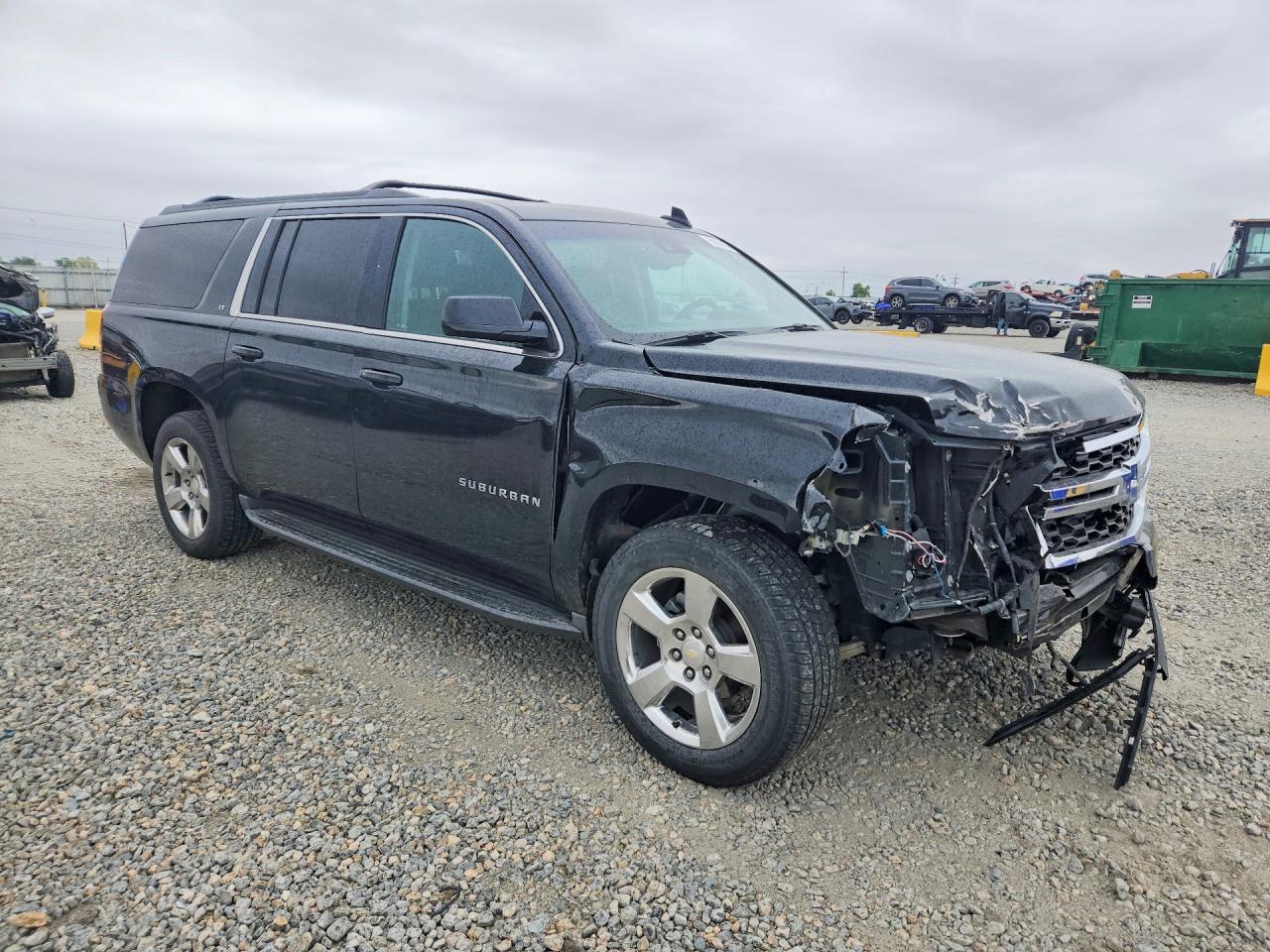 2016 CHEVROLET Suburban