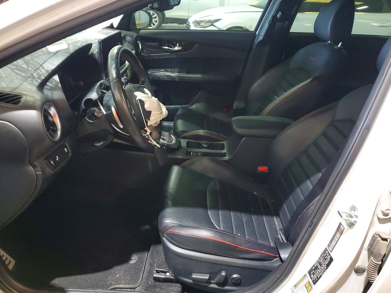 2023 KIA FORTE