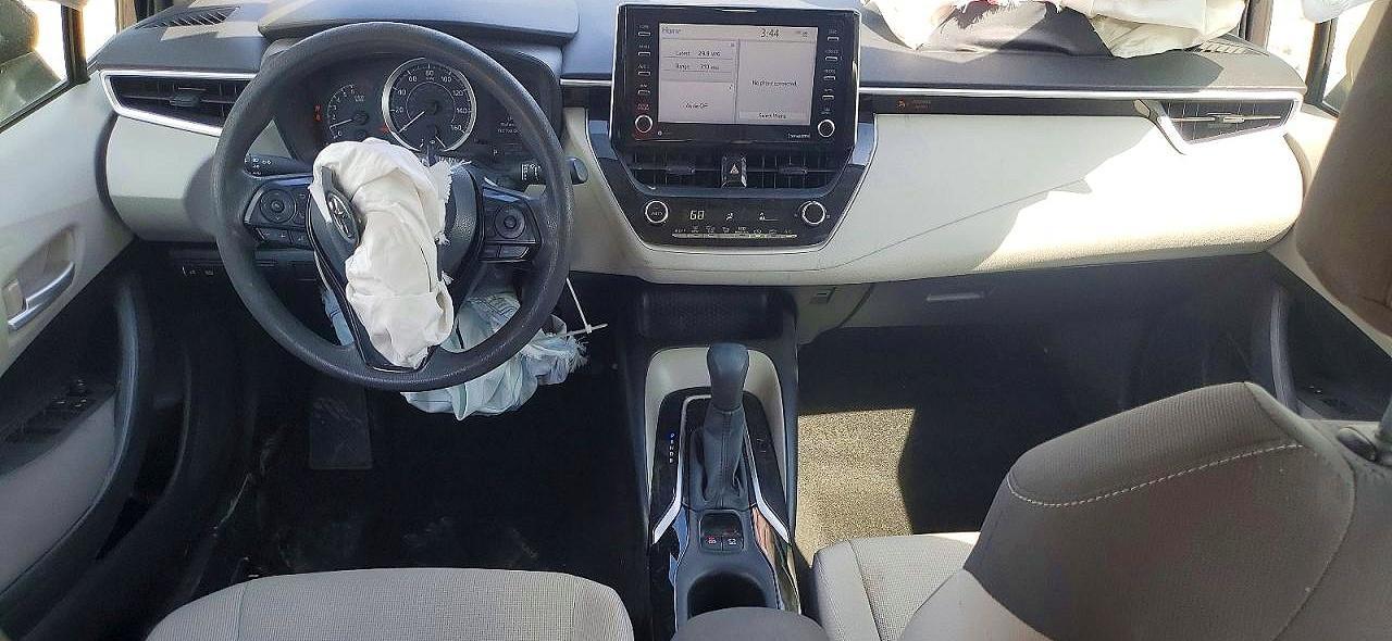 2021 TOYOTA COROLLA