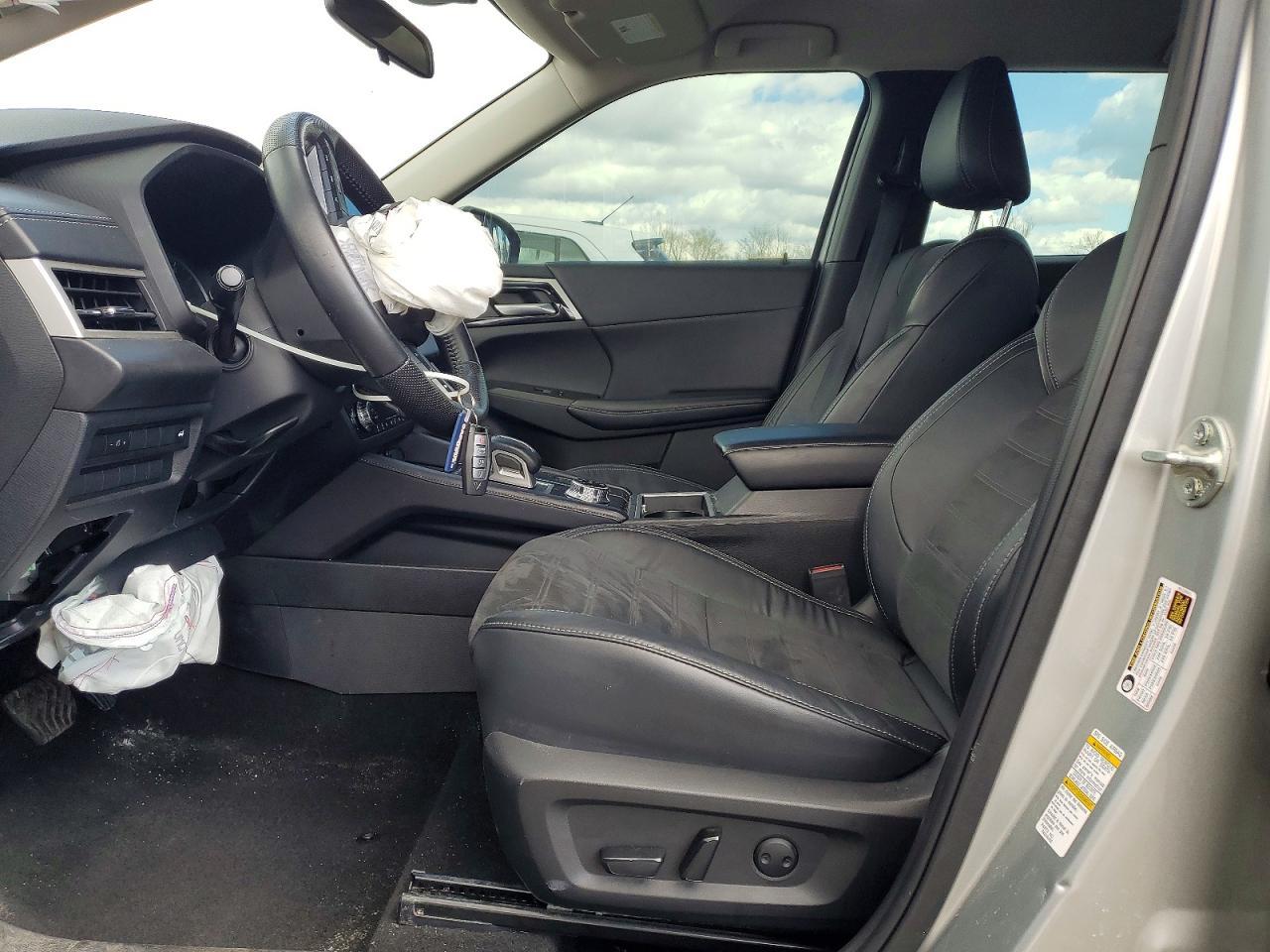 2022 MITSUBISHI outlander