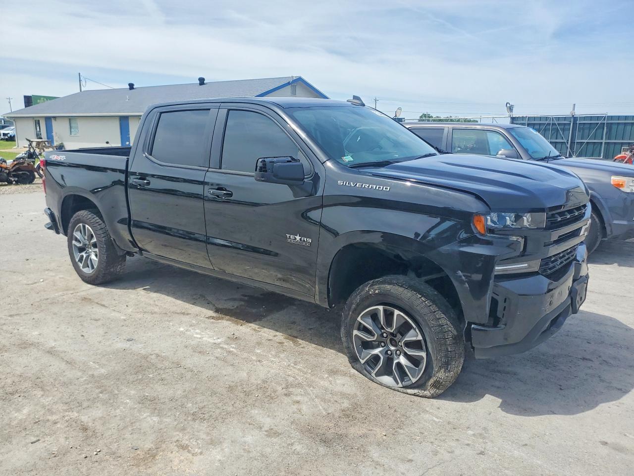 2022 CHEVROLET Silverado