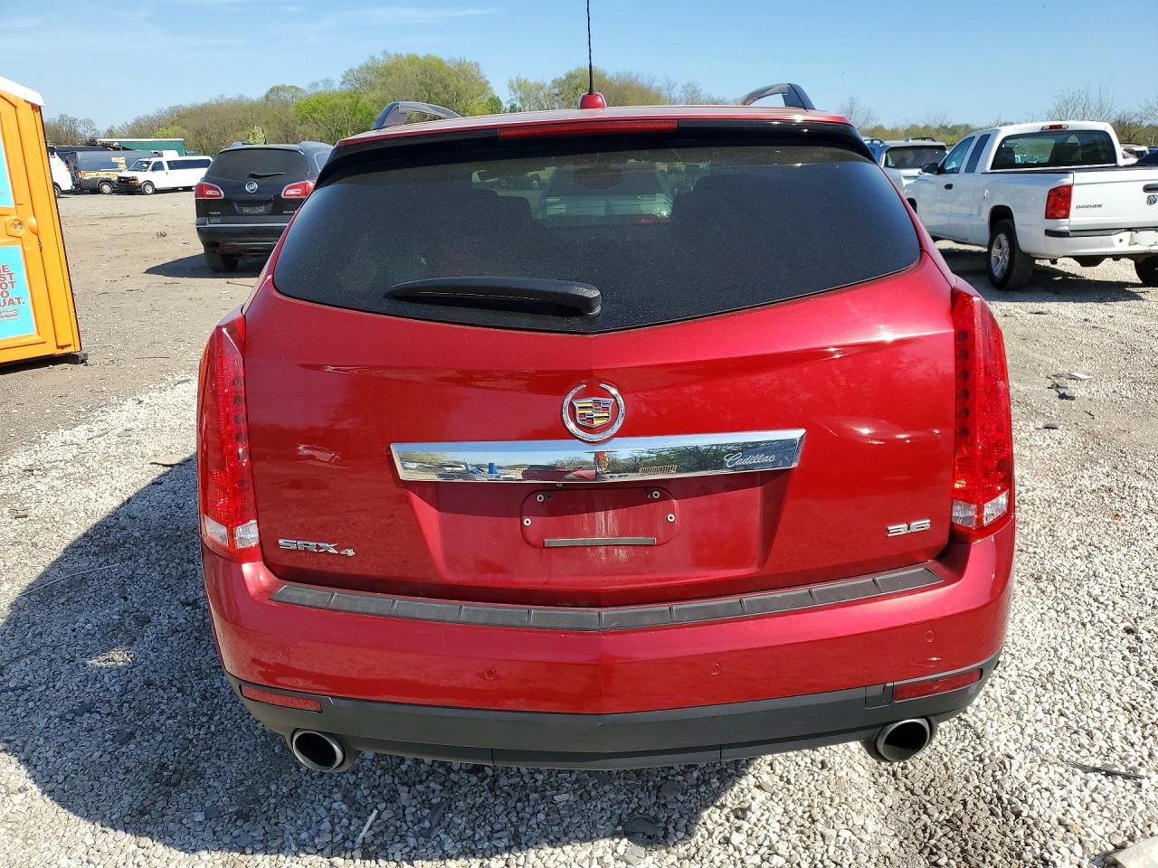 2016 CADILLAC SRX