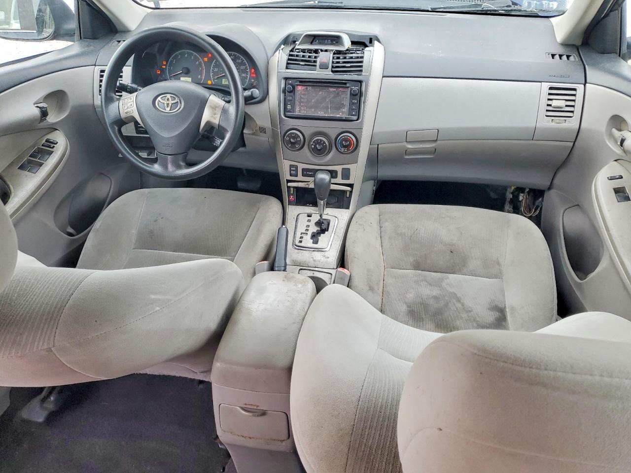 2013 TOYOTA COROLLA