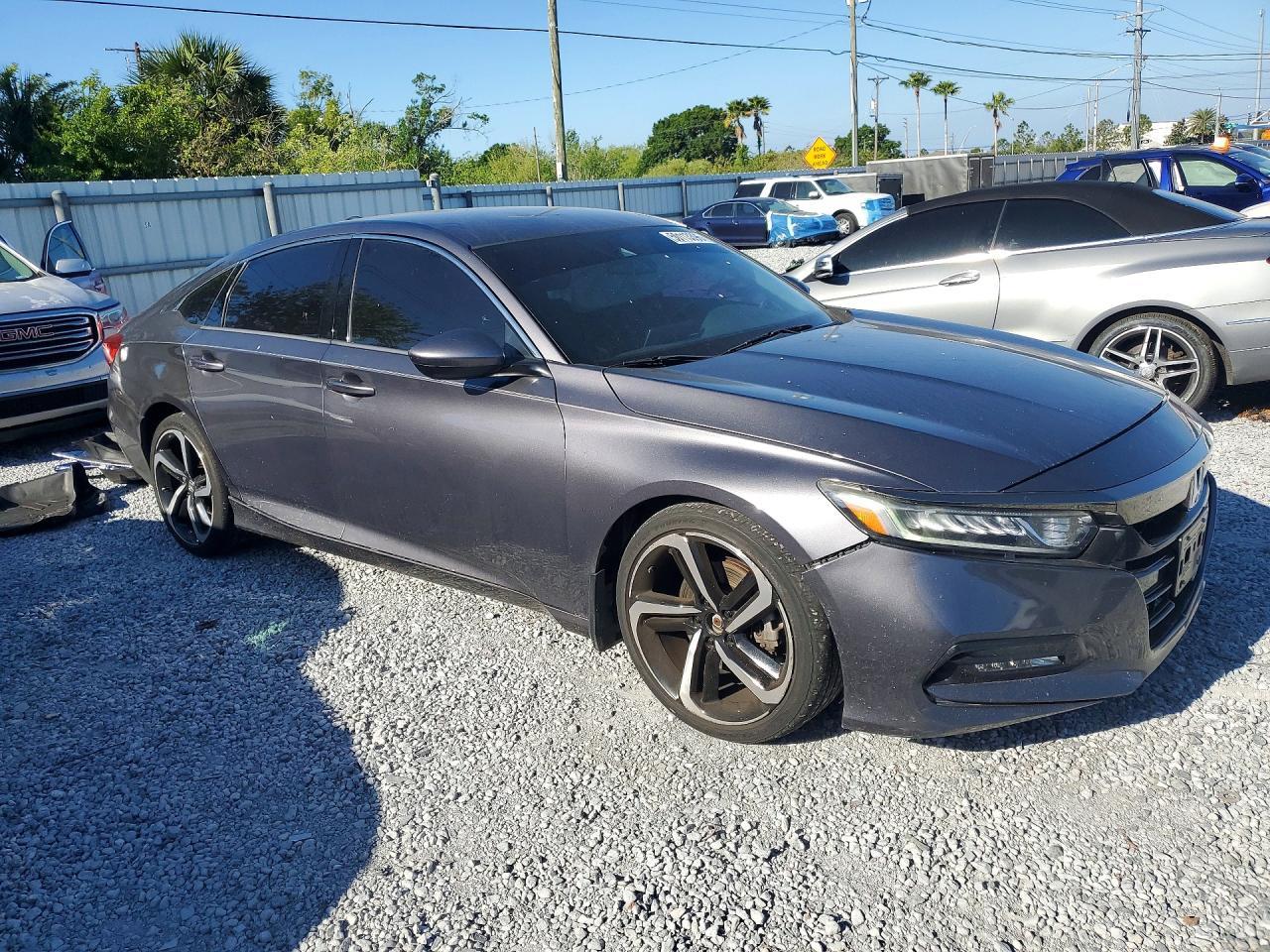 2018 HONDA ACCORD