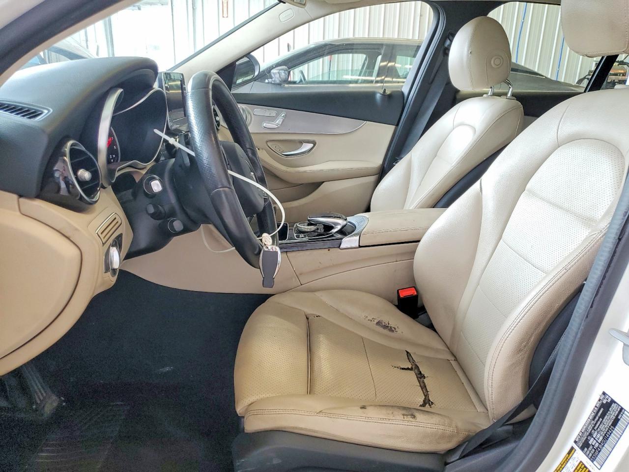 2016 MERCEDES-BENZ C-CLASS