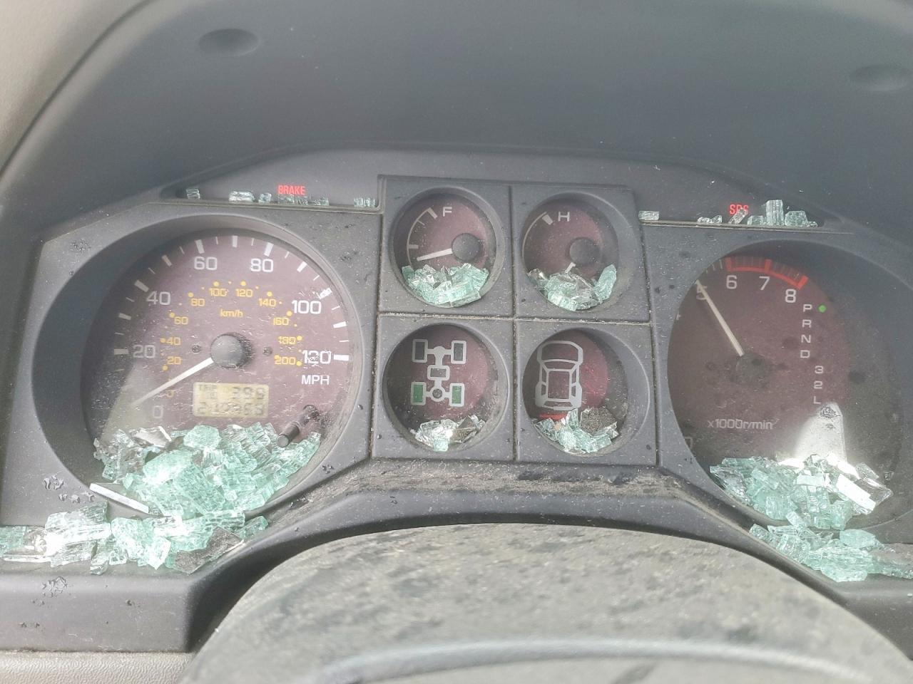 2001 MITSUBISHI Montero