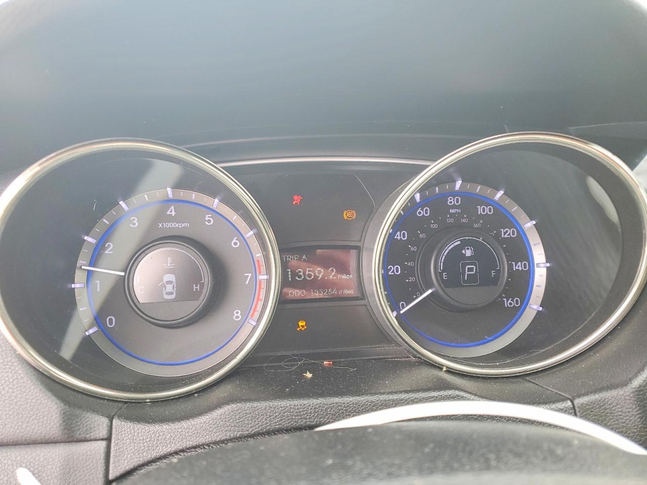 2012 HYUNDAI SONATA