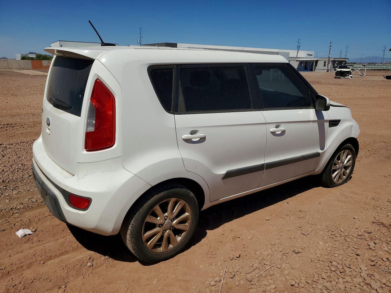2013 KIA SOUL