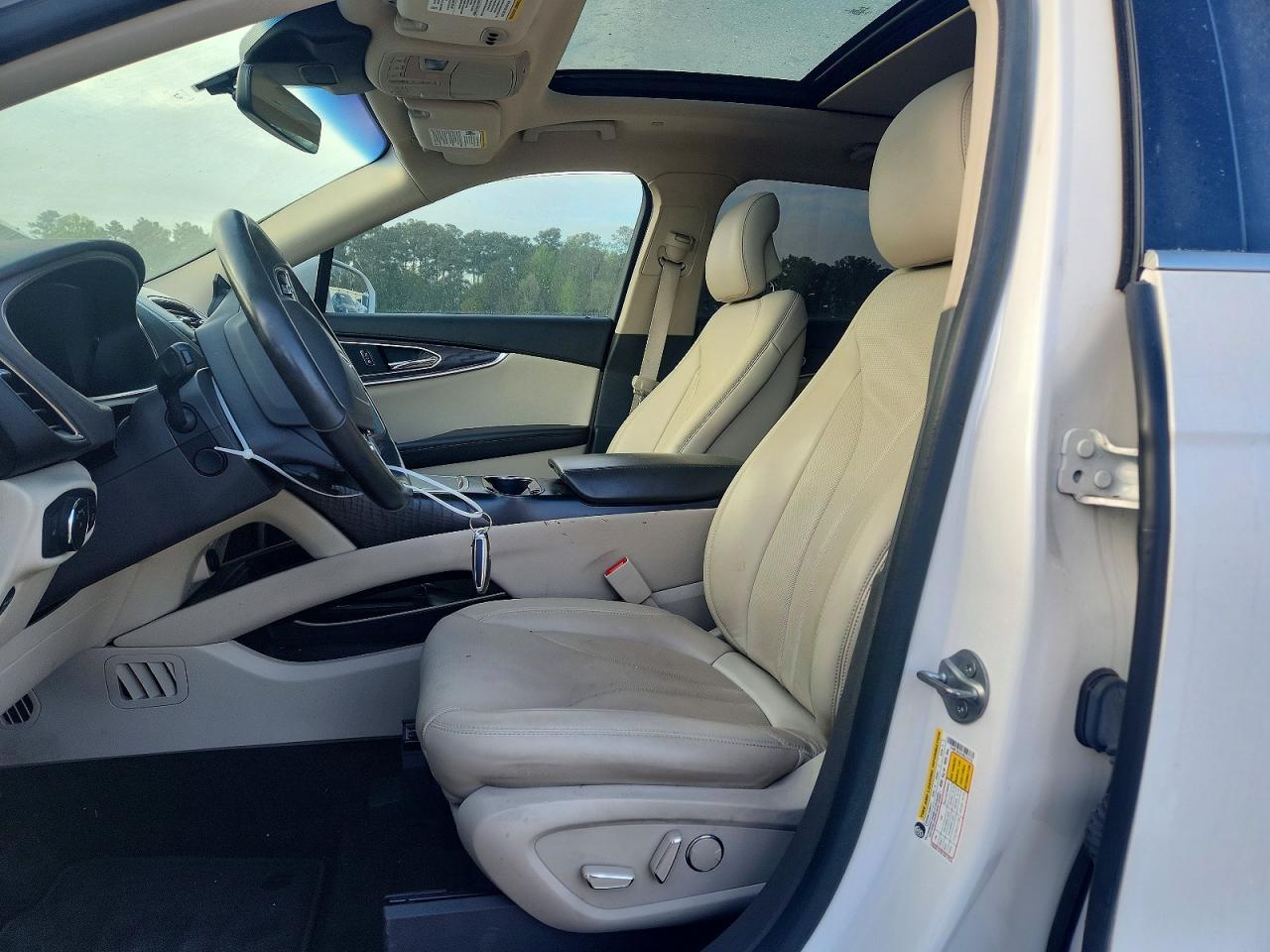 2019 LINCOLN Nautilus