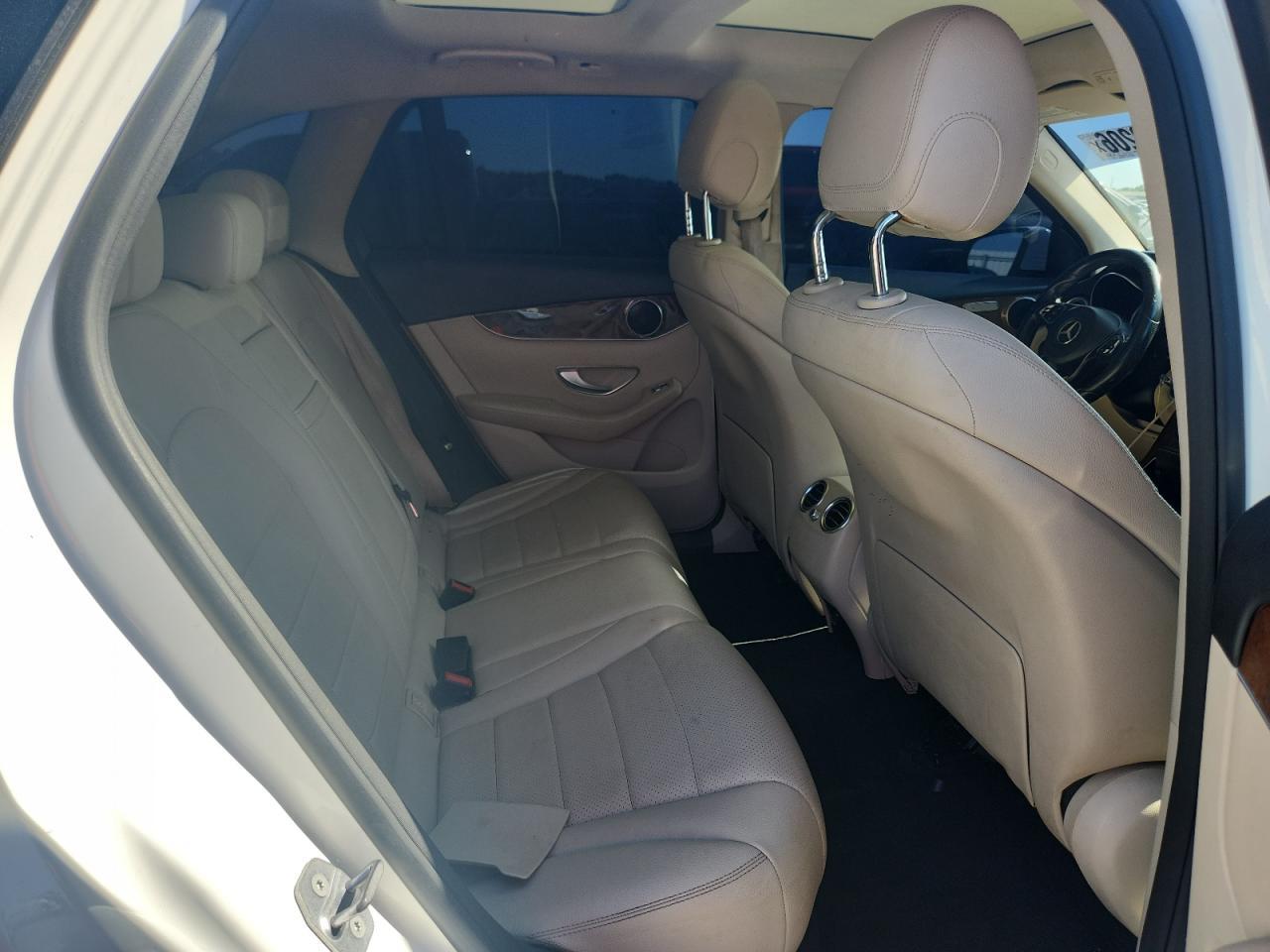 2016 MERCEDES-BENZ GLC-Class