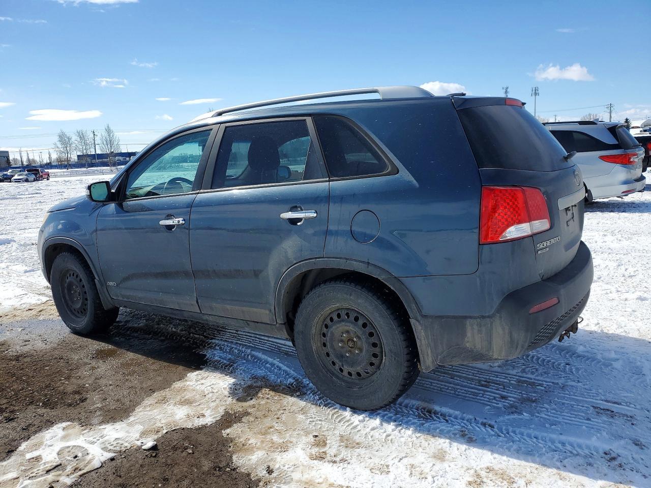 2011 KIA SORENTO