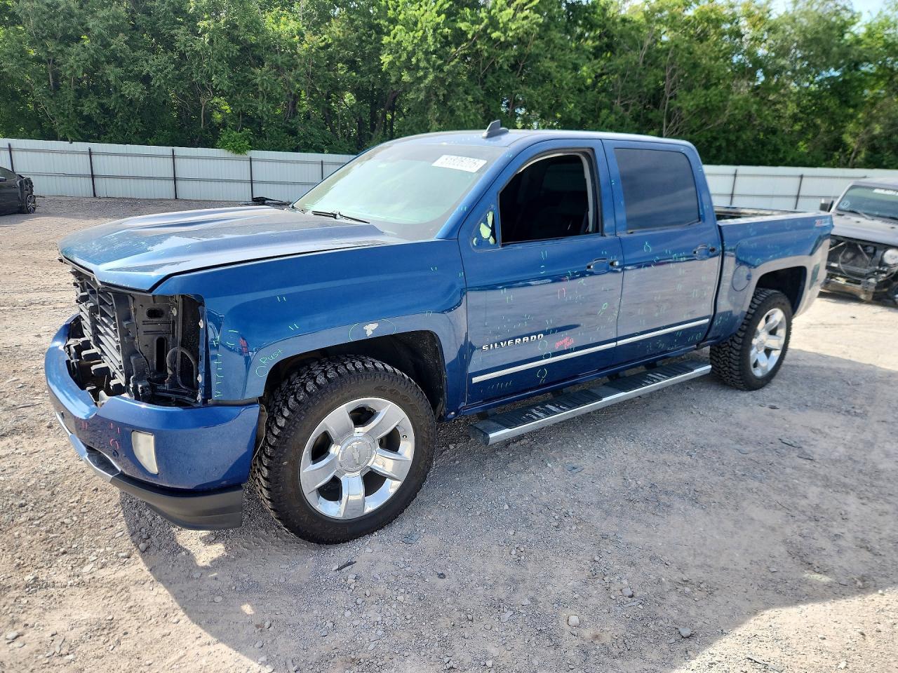 2017 CHEVROLET Silverado