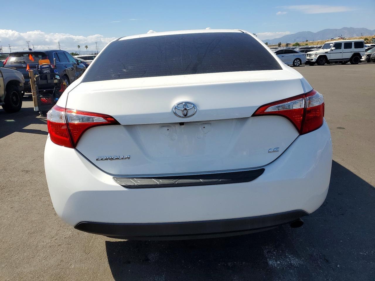 2016 TOYOTA COROLLA