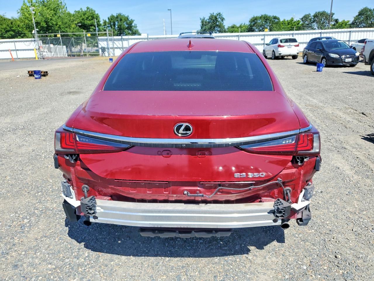 2022 LEXUS ES 350