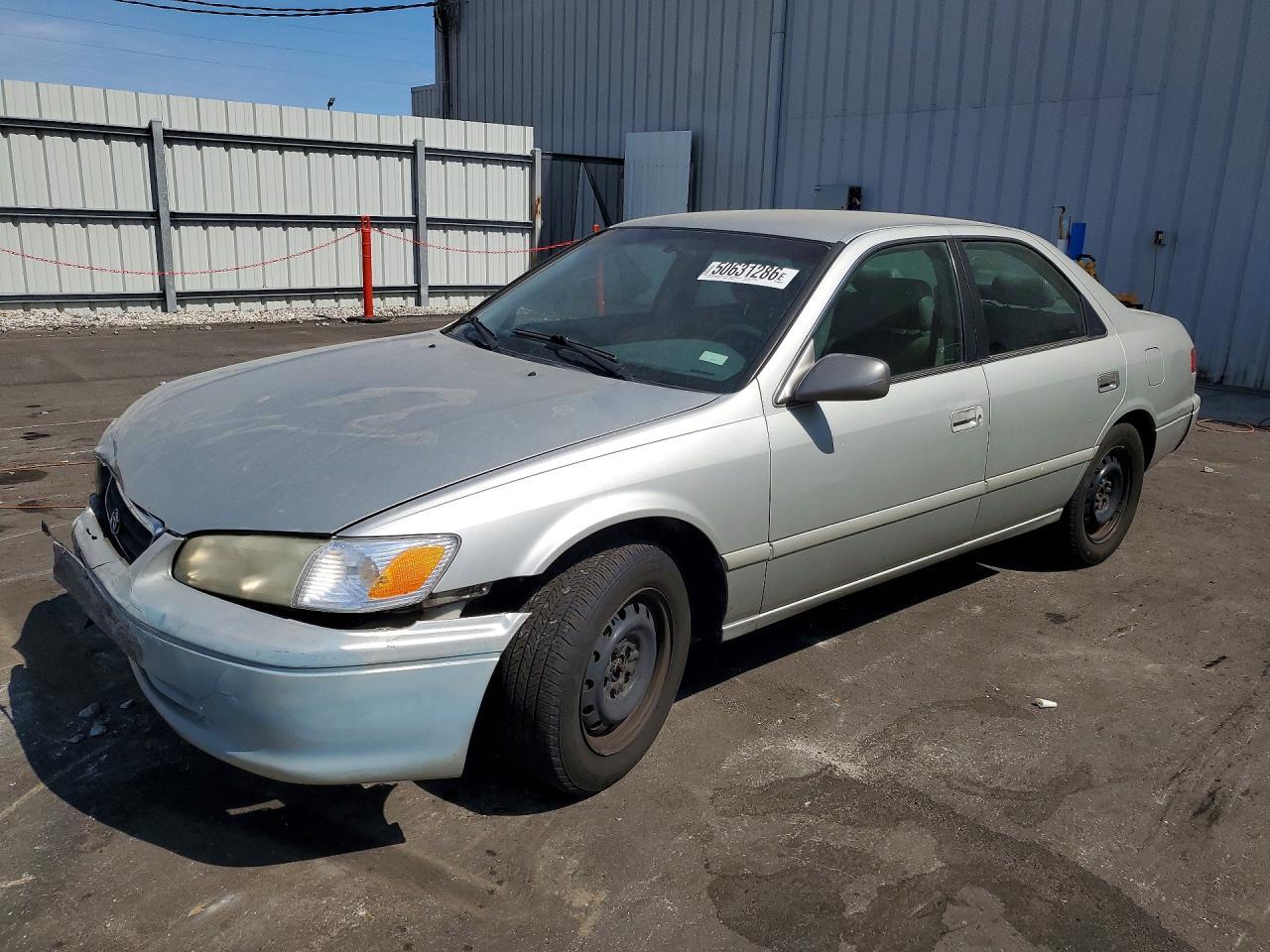 2000 TOYOTA CAMRY